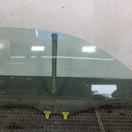 Vitre avant droit NISSAN MICRA 3 Photo n°1