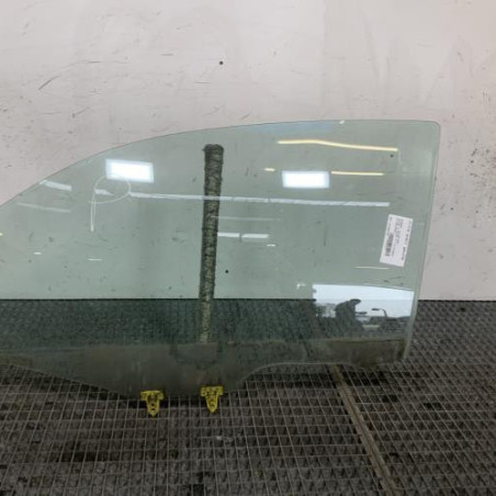 Vitre avant gauche NISSAN MICRA 3 Photo n°1