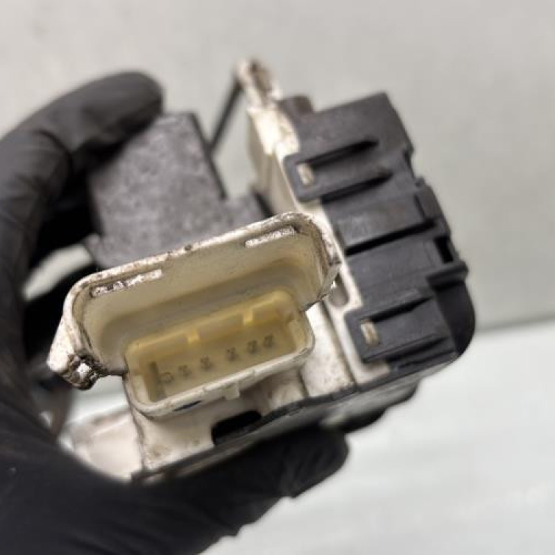 Serrure avant gauche PEUGEOT 1007 Photo n°6