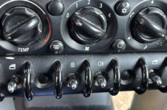 Vitre avant gauche MINI MINI 1 R50/R53