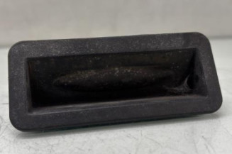 Bouton de coffre FORD KUGA 1 Photo n°1