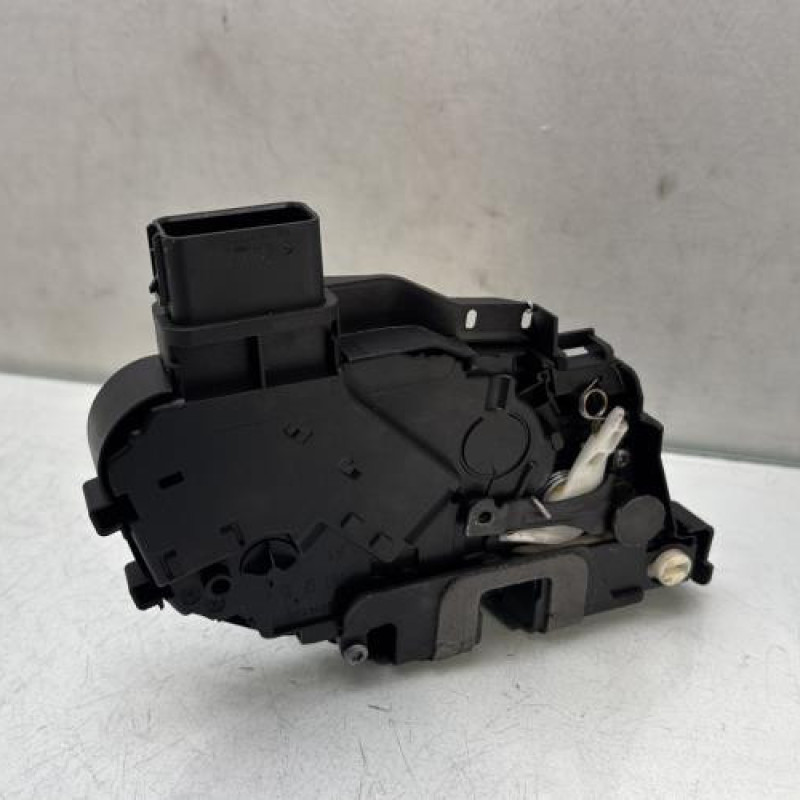 Serrure arriere droit FORD KUGA 1 Photo n°3