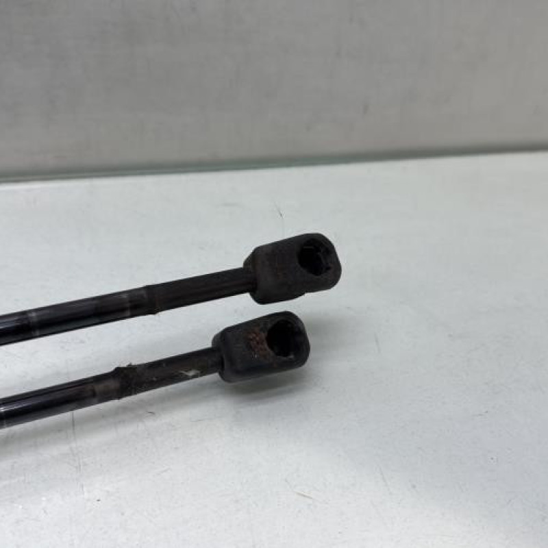 Verin de coffre FORD KUGA 1 Photo n°3