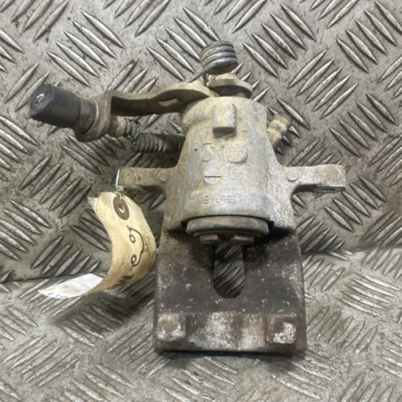 Etrier arriere droit (freinage) KIA CEE-D 2 Photo n°3