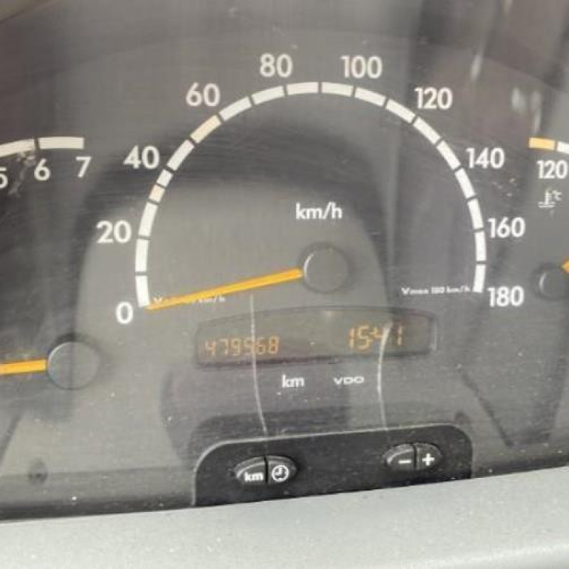 Poignee porte avant droit MERCEDES SPRINTER 1 Photo n°19