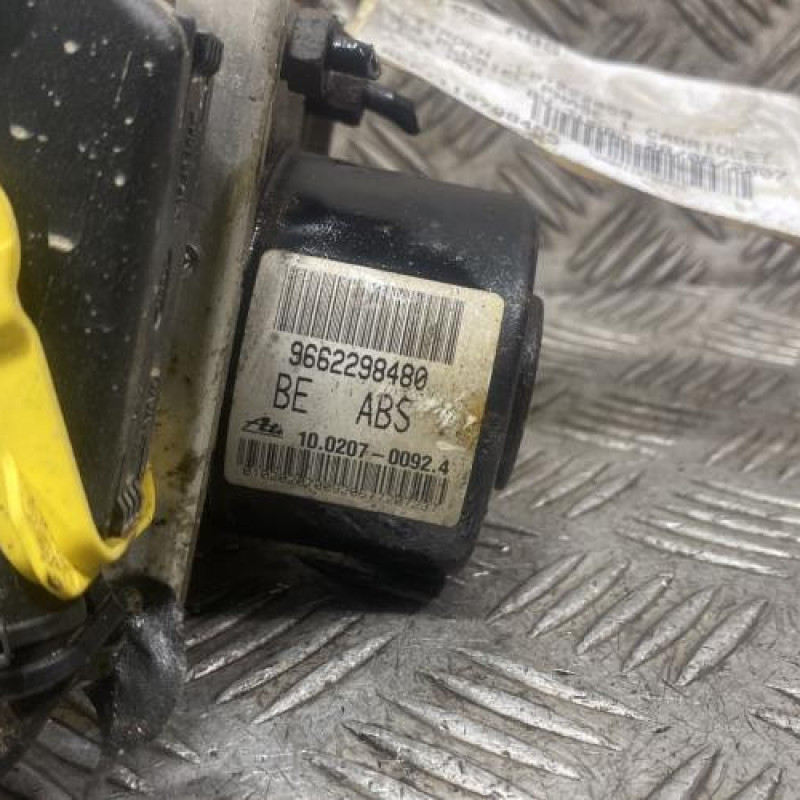 Bloc ABS (freins anti-blocage) CITROEN C3 PLURIEL Photo n°3