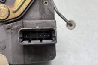 Serrure avant droit PEUGEOT 307