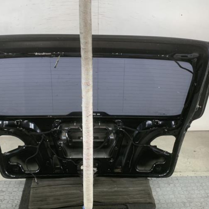 Malle/Hayon arriere AUDI A4 3 Photo n°6