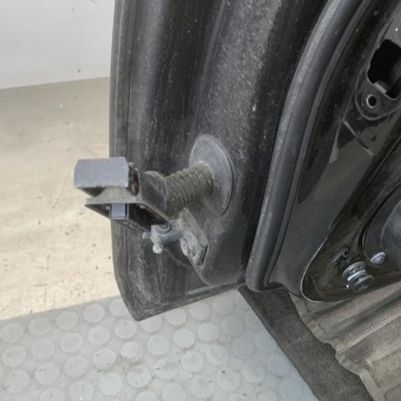 Porte avant droit AUDI A4 3 Photo n°3