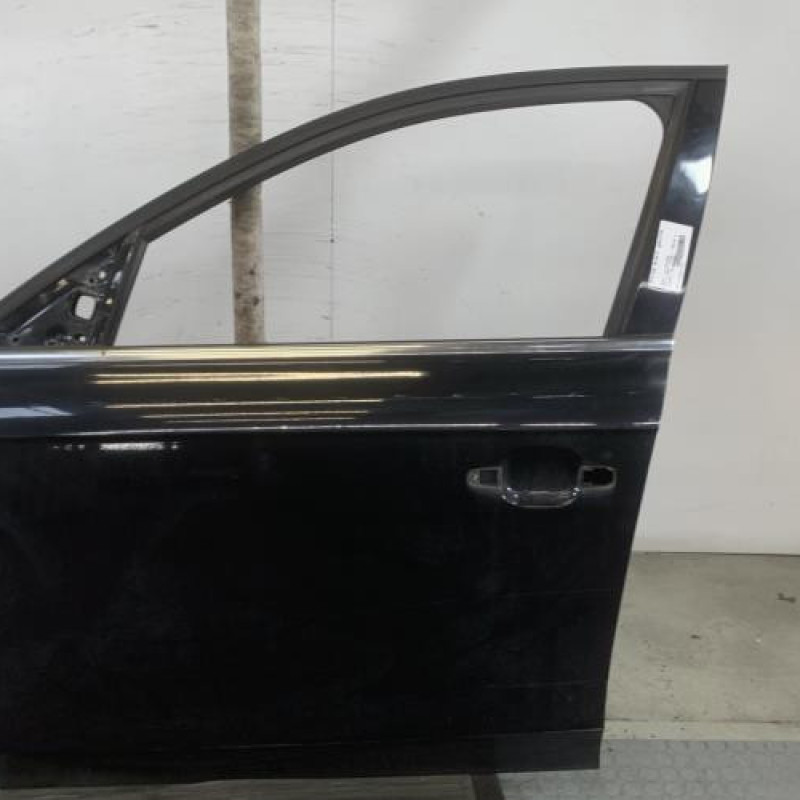 Porte avant gauche AUDI A4 3 Photo n°1