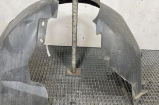 Pare boue avant droit FORD KUGA 1 Photo n°1
