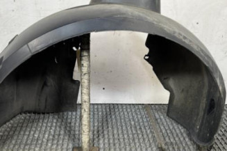 Pare boue avant gauche FORD KUGA 1