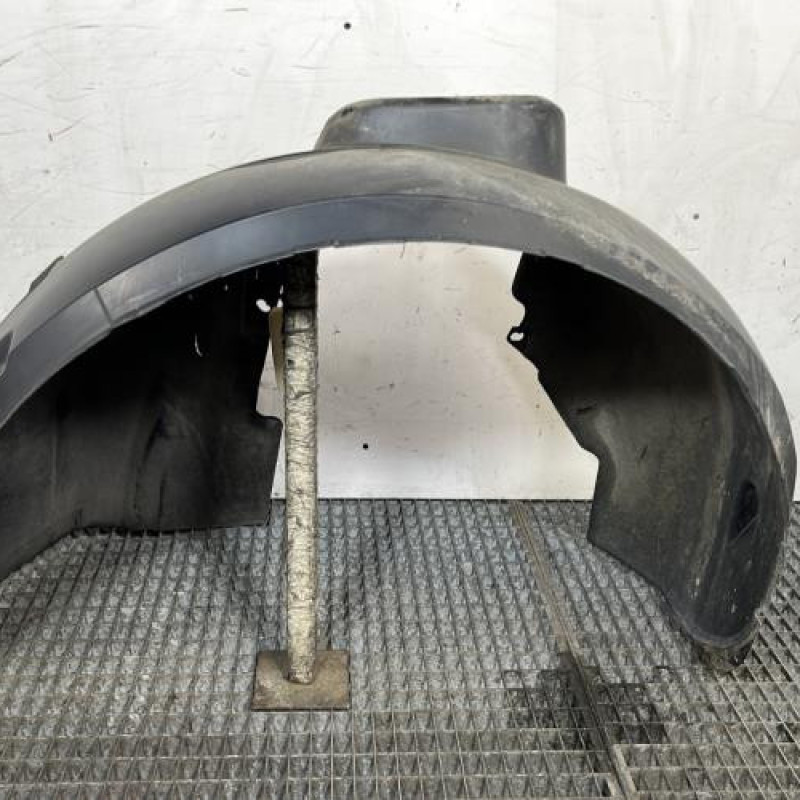 Pare boue avant gauche FORD KUGA 1 Photo n°4