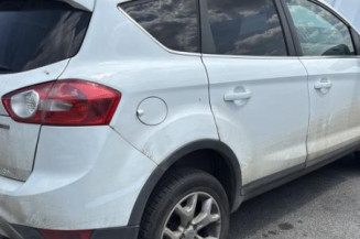 Pare boue avant gauche FORD KUGA 1