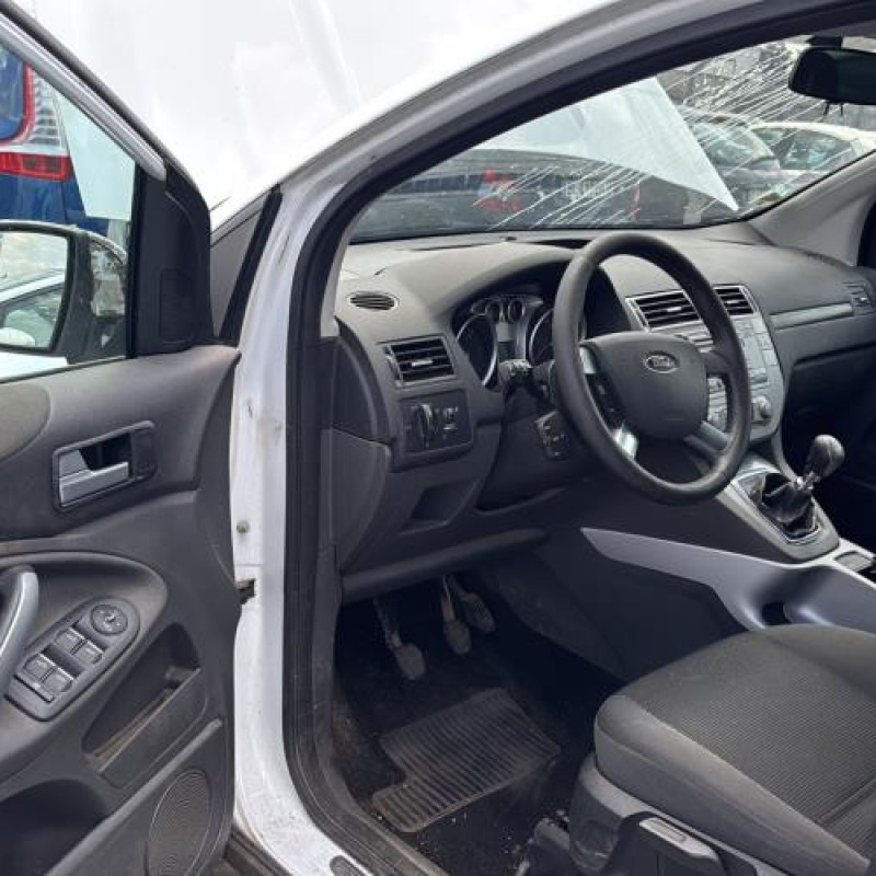 Pare boue avant gauche FORD KUGA 1 Photo n°17