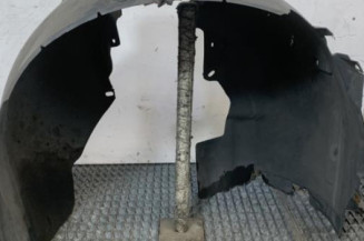 Pare boue avant droit FORD FOCUS 2 Photo n°1