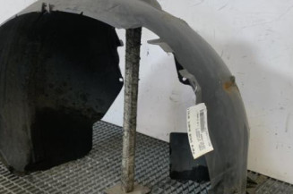 Pare boue avant droit FORD FOCUS 2