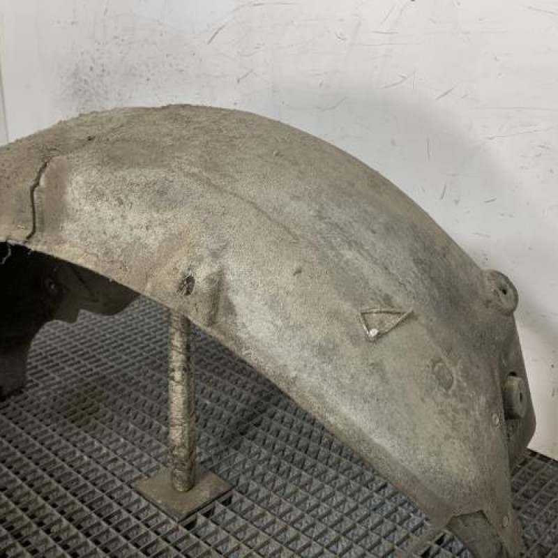 Pare boue arriere droit RENAULT GRAND SCENIC 3 Photo n°3