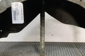 Pare boue arriere droit RENAULT GRAND SCENIC 3