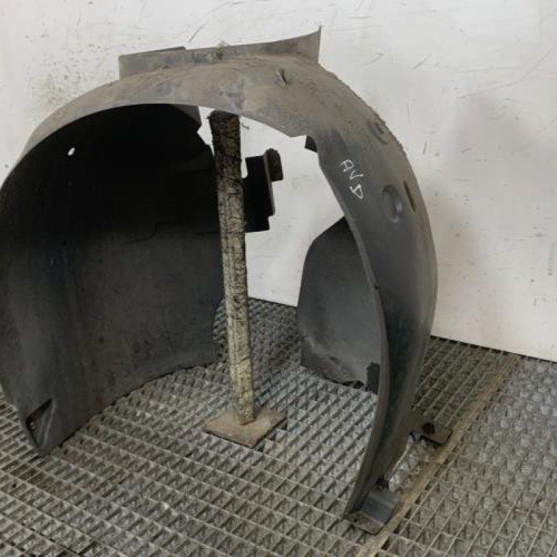 Pare boue avant droit CITROEN C4 1 Photo n°6