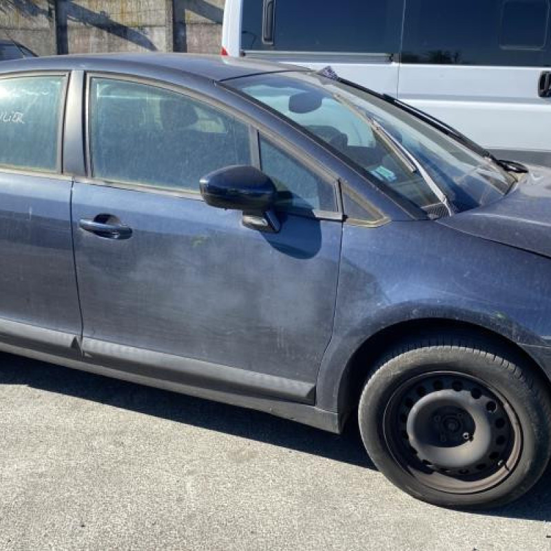 Pare boue avant droit CITROEN C4 1 Photo n°14