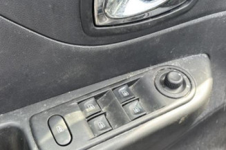 Pare boue arriere droit RENAULT CAPTUR 1