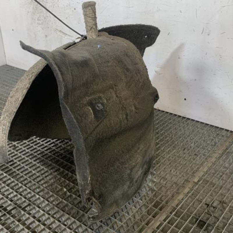 Pare boue avant droit PEUGEOT 508 1 SW Photo n°2