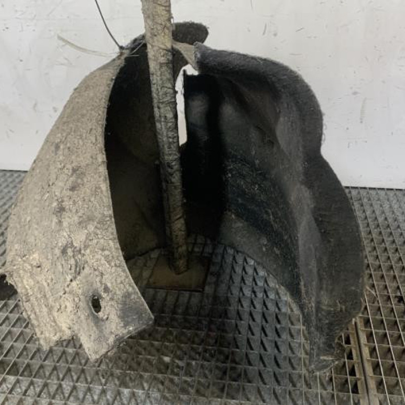 Pare boue avant droit PEUGEOT 508 1 SW Photo n°3