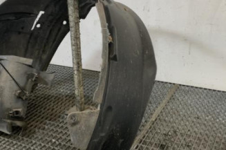 Pare boue avant droit RENAULT VEL SATIS