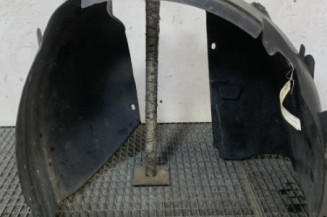 Pare boue avant droit PEUGEOT 208 1 Photo n°1