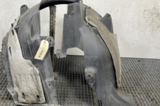 Pare boue avant droit PEUGEOT 308 2 Photo n°1