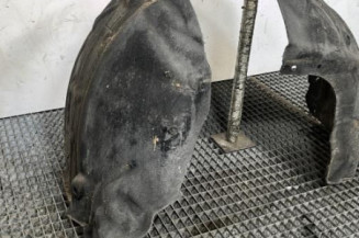 Pare boue avant gauche FORD PUMA 2