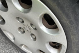 Pare boue avant gauche PEUGEOT 1007