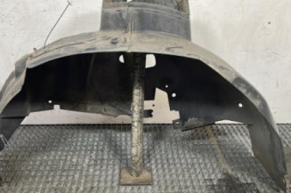 Pare boue avant gauche MERCEDES CLASSE A 168 Photo n°1