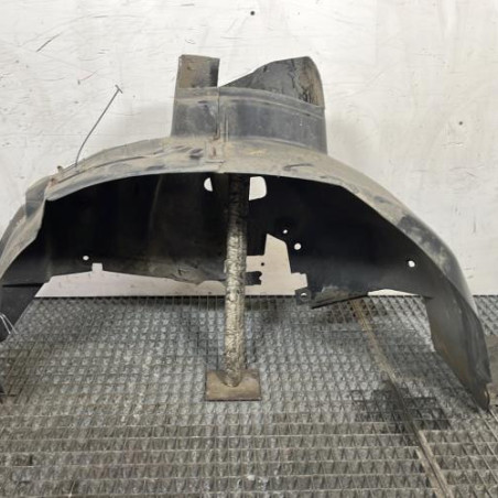 Pare boue avant gauche MERCEDES CLASSE A 168 Photo n°1