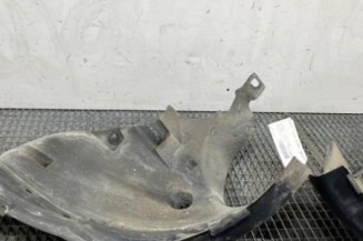 Pare boue avant gauche RENAULT CAPTUR 1