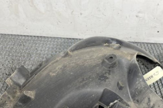 Pare boue avant gauche RENAULT CAPTUR 1