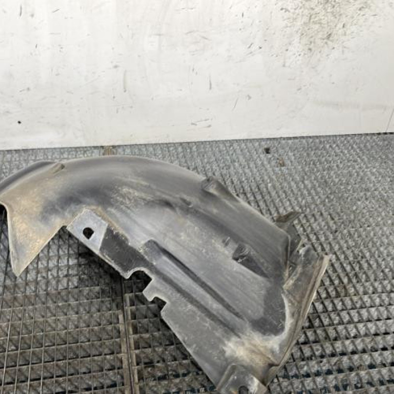 Pare boue avant gauche RENAULT CAPTUR 1 Photo n°4