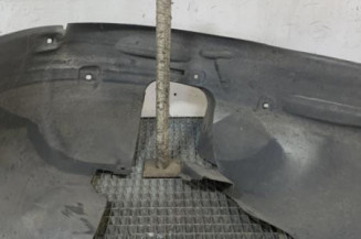 Pare boue avant gauche CITROEN C4 2 Photo n°1