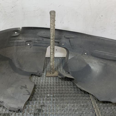 Pare boue avant gauche CITROEN C4 2 Photo n°1