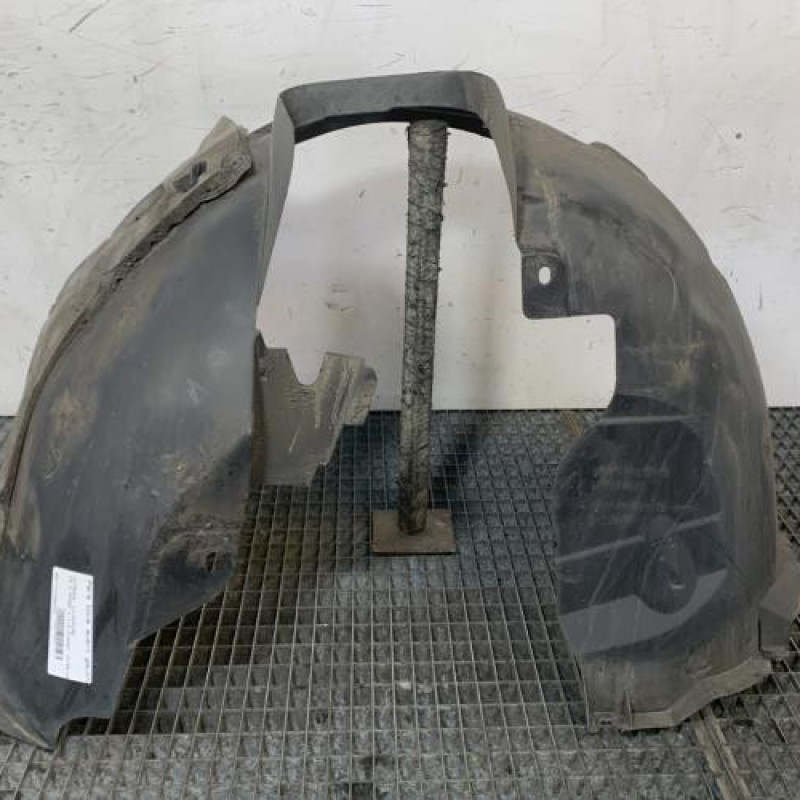 Pare boue avant gauche CITROEN C4 2 Photo n°5