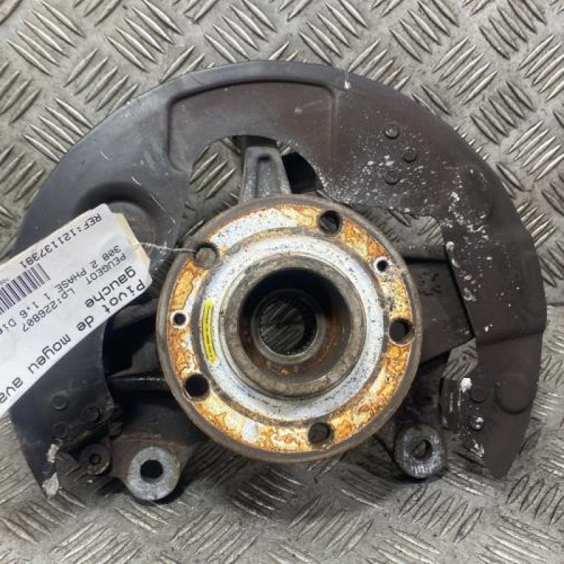 Pivot de moyeu avant gauche PEUGEOT 308 2 Photo n°1