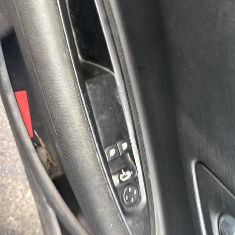 Porte avant droit CITROEN C4 1 Photo n°16