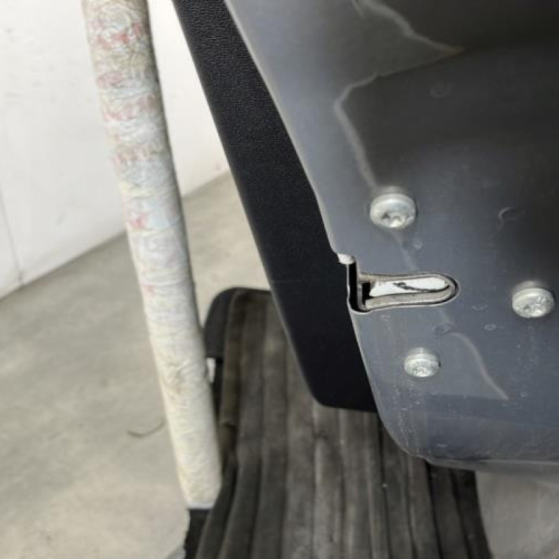 Porte arriere droit OPEL CORSA E Photo n°4