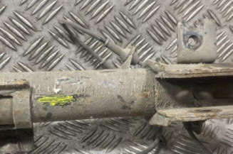 Amortisseur avant droit SUZUKI SWIFT 4