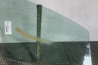 Vitre avant gauche PEUGEOT 207