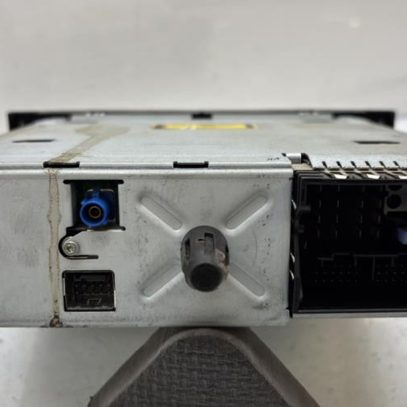 Autoradio d'origine PEUGEOT 308 1 Photo n°4