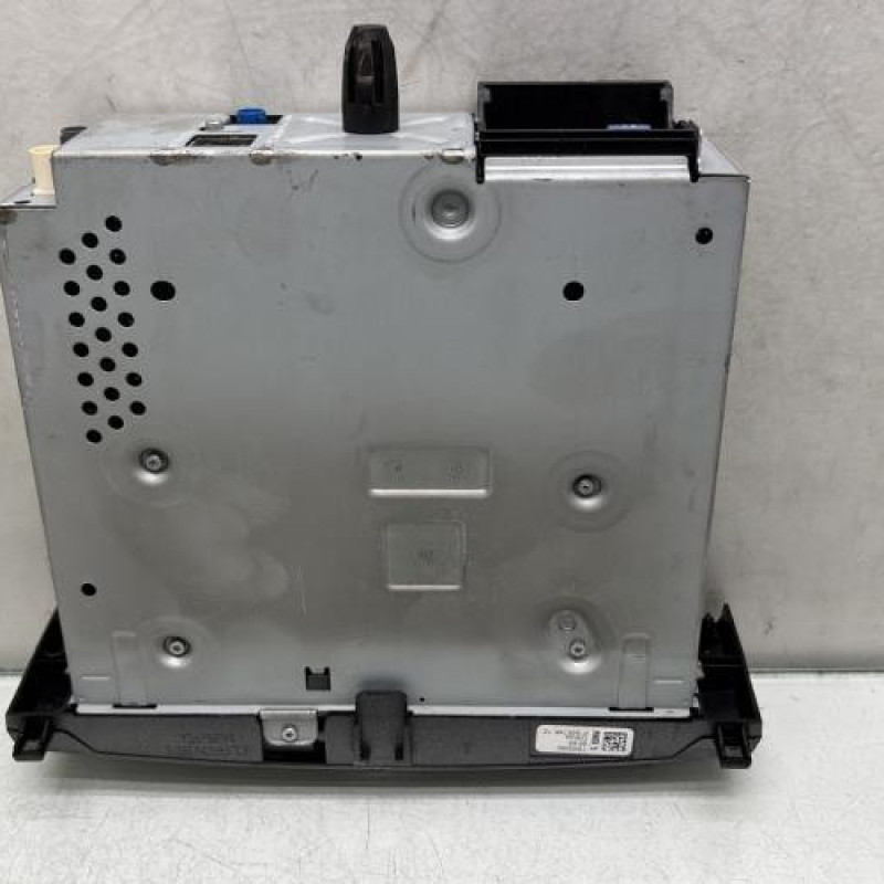 Autoradio d'origine PEUGEOT 308 1 Photo n°5