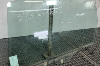 Vitre arriere gauche PEUGEOT 307