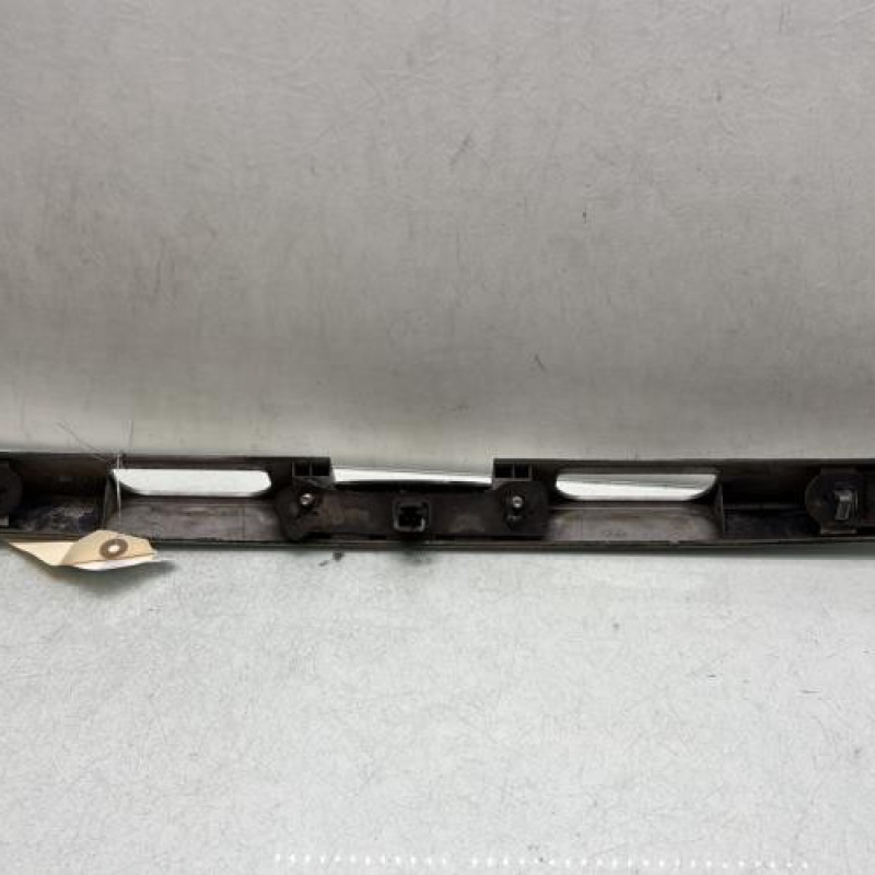 Bouton de coffre PEUGEOT 307 Photo n°3